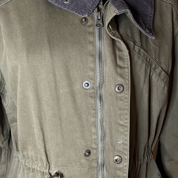 Field Jacket - Picture 6 of 15